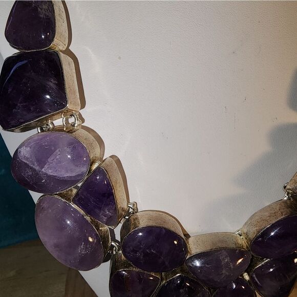 Amethyst Elegant Purple Stone Necklace - Picture 3 of 10